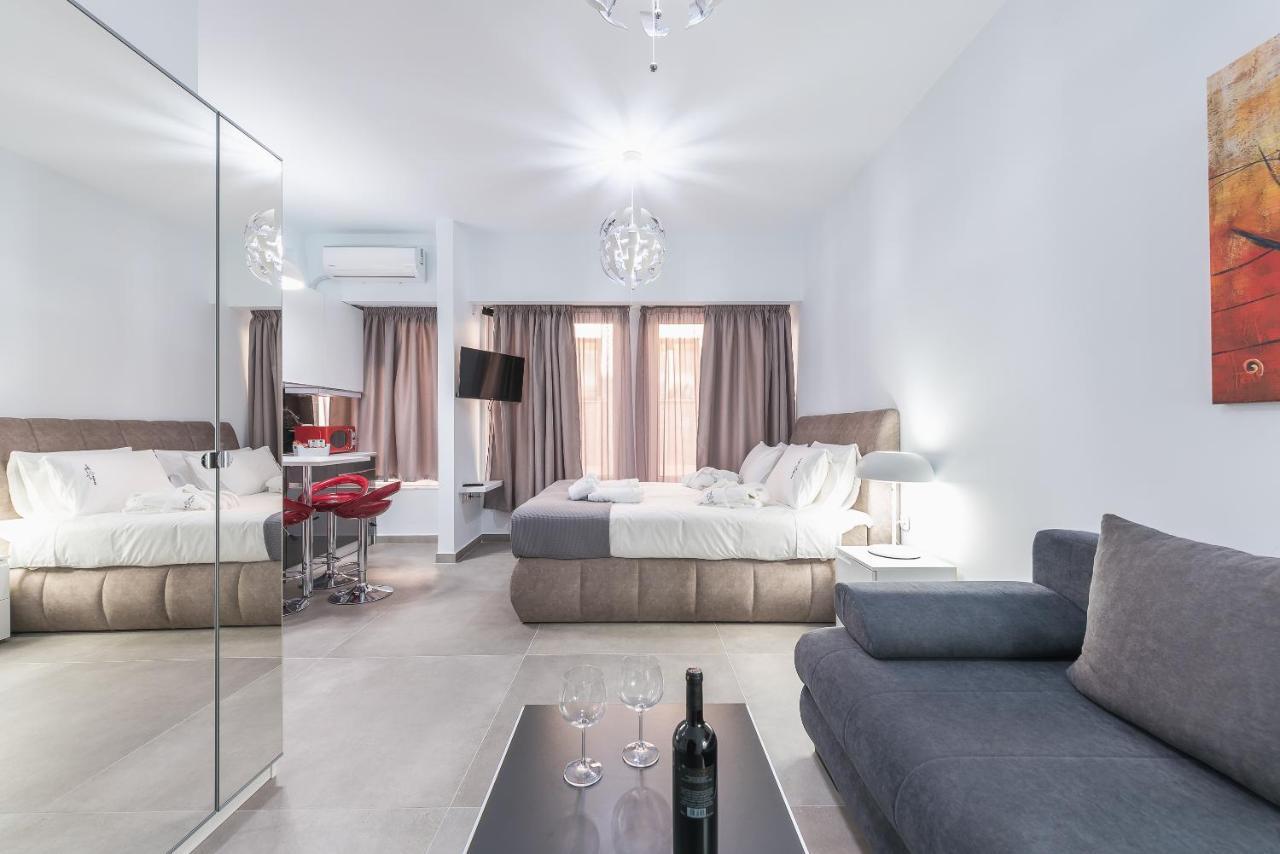Iguana Gold Luxury Suites 1Min From Ermou Str Афины Экстерьер фото